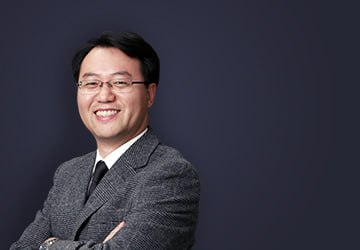 선대인 - 전문적 이미지